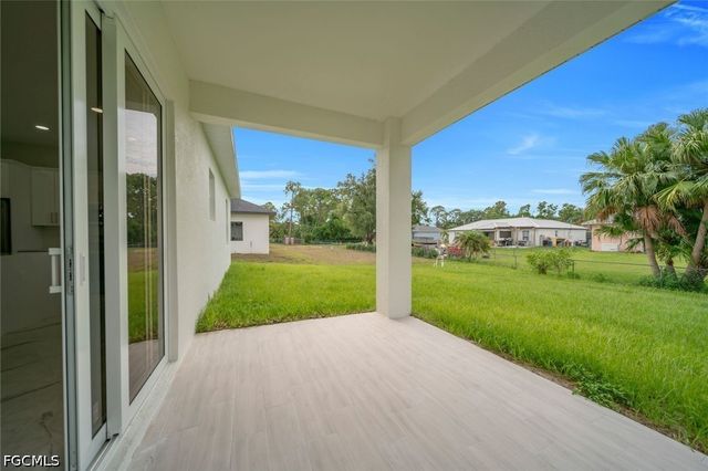 2715 10th ST W, Lehigh Acres, FL 33971