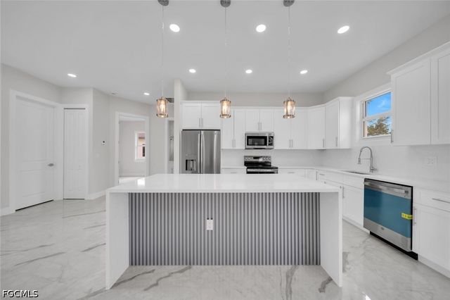 2715 10th ST W, Lehigh Acres, FL 33971