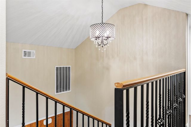 1428 County Road 337, Lexington, TX 78947