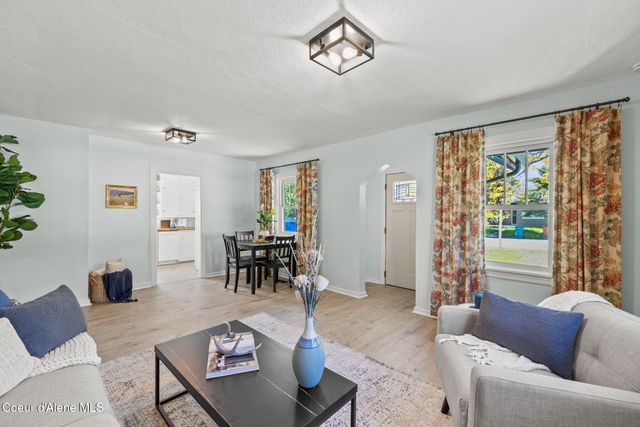 1401 E GILBERT AVE, Coeur D'alene, ID 83815