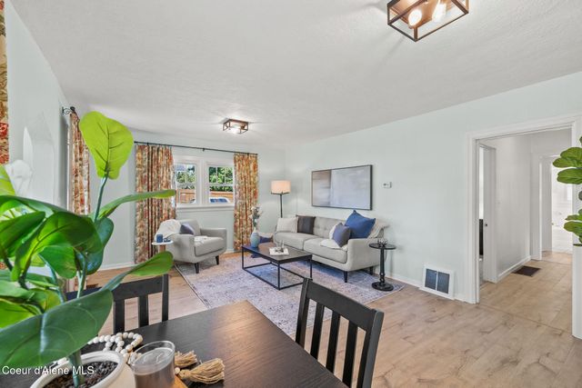 1401 E GILBERT AVE, Coeur D'alene, ID 83815