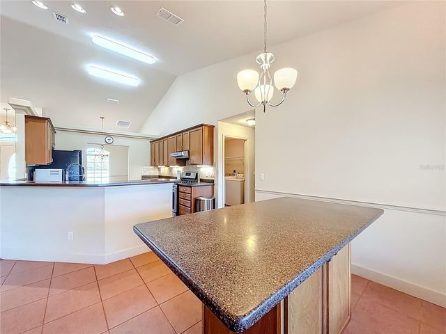 780 NE 100TH STREET, Ocala, FL 34479