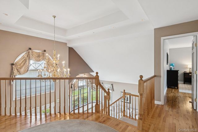 4 Mimosa Street, Miller Place, NY 11764
