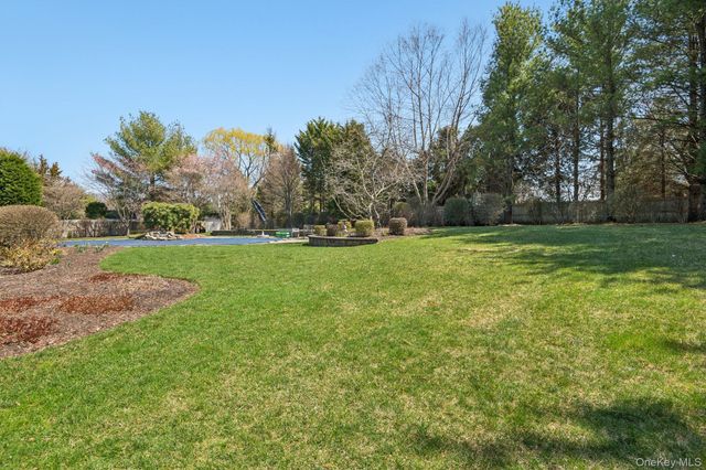 4 Mimosa Street, Miller Place, NY 11764
