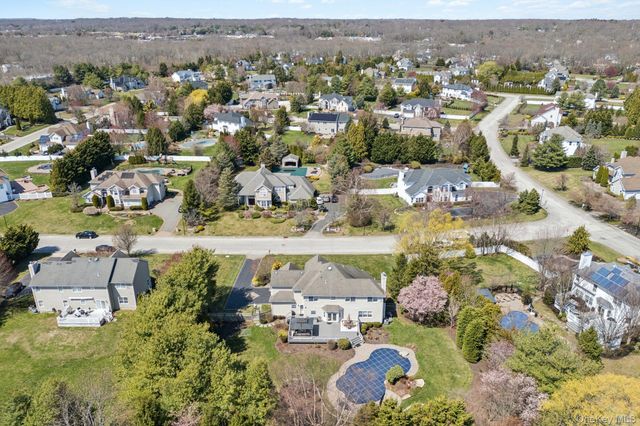 4 Mimosa Street, Miller Place, NY 11764