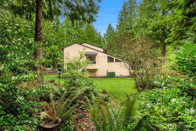 13716 50th Avenue W, Edmonds, WA 98026