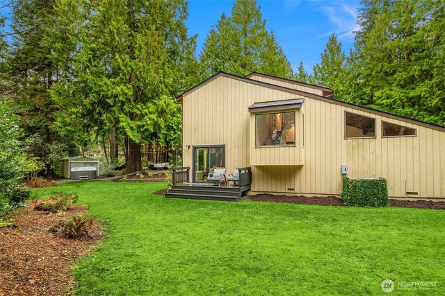 13716 50th Avenue W, Edmonds, WA 98026