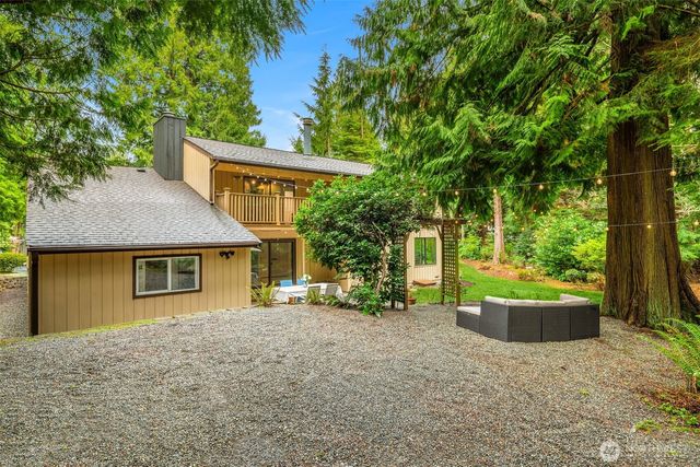 13716 50th Avenue W, Edmonds, WA 98026