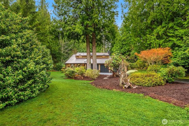 13716 50th Avenue W, Edmonds, WA 98026