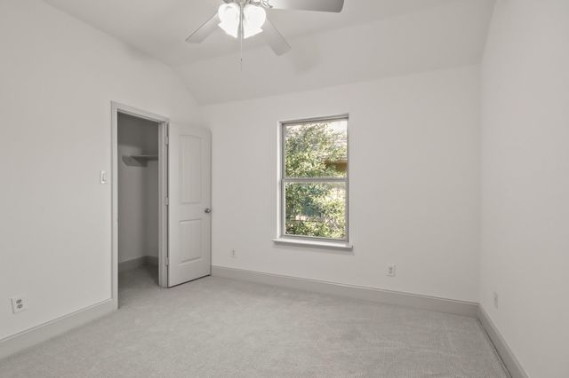 71 Black Swan Place, Magnolia, TX 77354