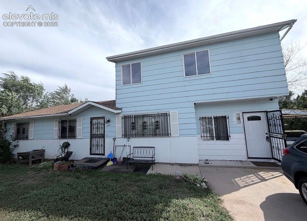 744 Winnepeg Drive, Colorado Springs, CO 80910 — exterior