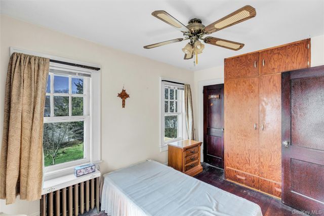 126 Stuyvesant Avenue, Merrick, NY 11566