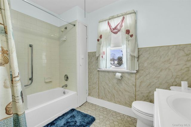 126 Stuyvesant Avenue, Merrick, NY 11566