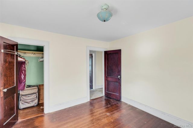 126 Stuyvesant Avenue, Merrick, NY 11566