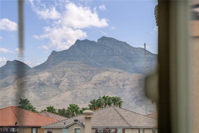 7408 Beguiling Court, Las Vegas, NV 89149