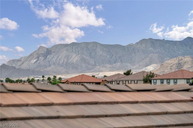 7408 Beguiling Court, Las Vegas, NV 89149
