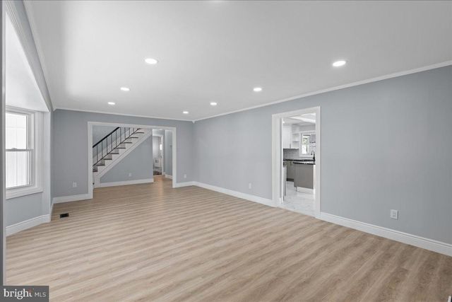 38 TIDEWATER LN, Willingboro, NJ 08046
