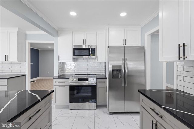 38 TIDEWATER LN, Willingboro, NJ 08046