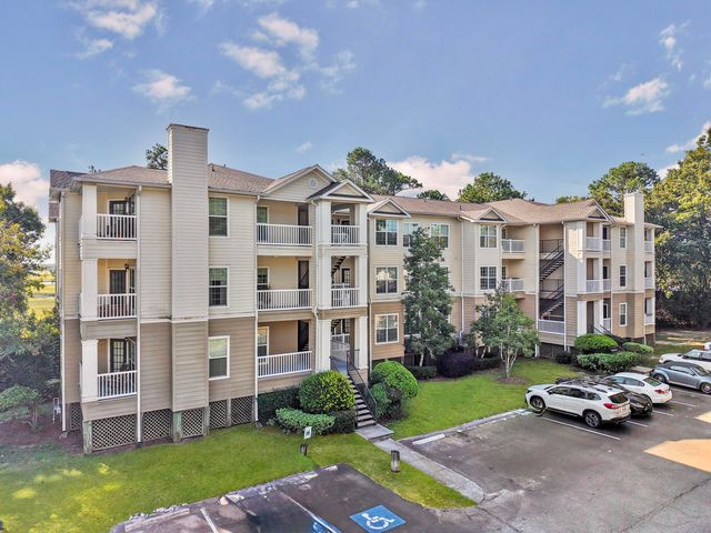 700 Daniel Ellis Drive 11301, Charleston, SC 29412