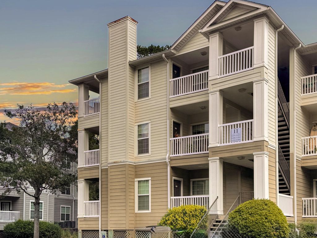 700 Daniel Ellis Drive 11301, Charleston, SC 29412