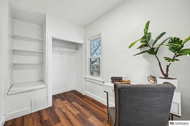 4507 S 15th Street, Omaha, NE 68107