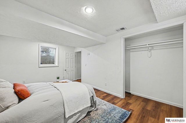 4507 S 15th Street, Omaha, NE 68107