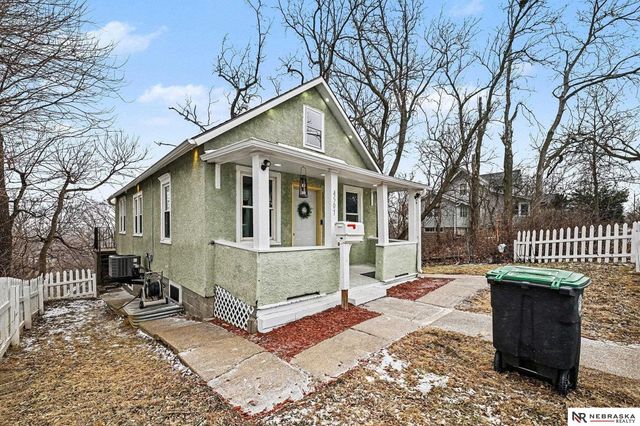 4507 S 15th Street, Omaha, NE 68107