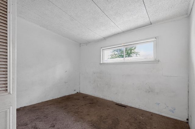 1823 E Blake Avenue, Columbus, OH 43219