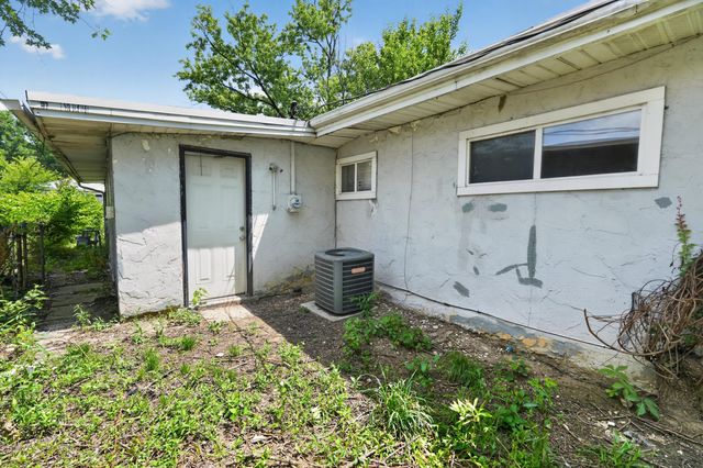 1823 E Blake Avenue, Columbus, OH 43219