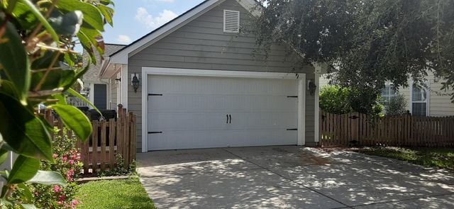 1557 Nautical Chart Drive, Charleston, SC 29414