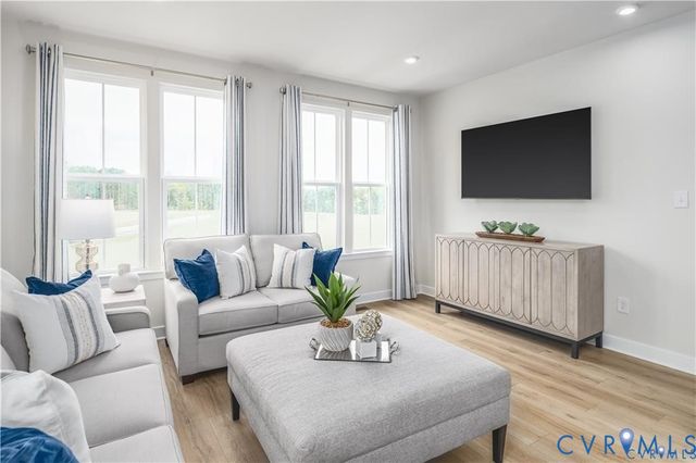 12831 Red Clover Way, Midlothian, VA 23112