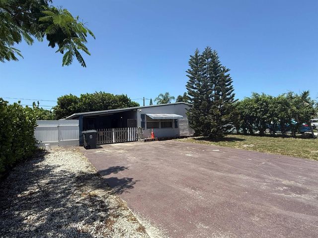 3114 FRENCH Avenue, Lake Worth, FL 33461
