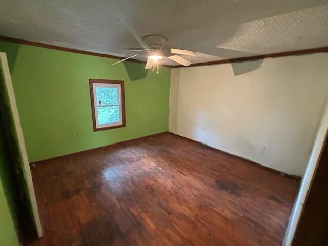 2136 N Washington Avenue, Springfield, MO 65803