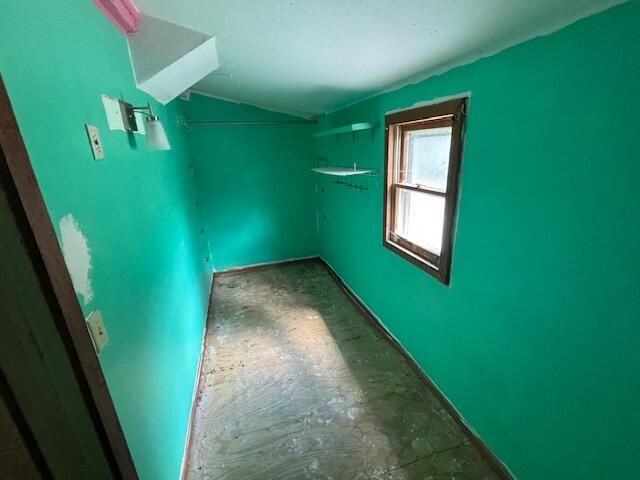 2136 N Washington Avenue, Springfield, MO 65803