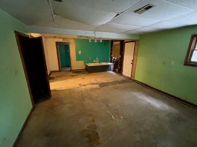 2136 N Washington Avenue, Springfield, MO 65803