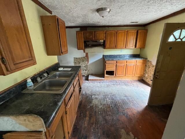 2136 N Washington Avenue, Springfield, MO 65803