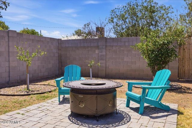 1433 E WINDSOR Avenue, Phoenix, AZ 85006