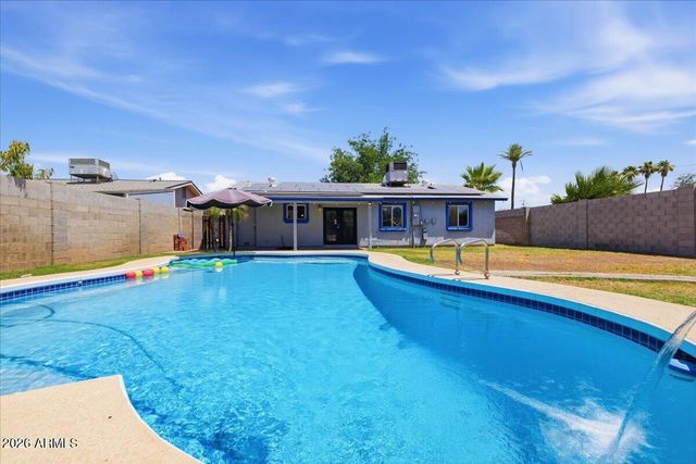 1433 E WINDSOR Avenue, Phoenix, AZ 85006