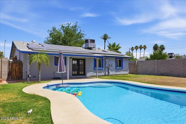 1433 E WINDSOR Avenue, Phoenix, AZ 85006