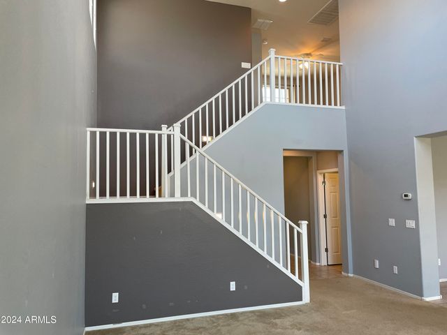 17560 W LILAC Street, Goodyear, AZ 85338