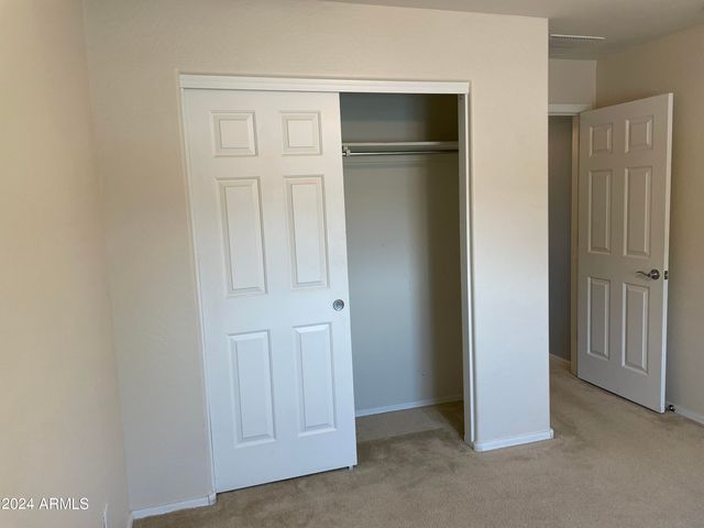 17560 W LILAC Street, Goodyear, AZ 85338