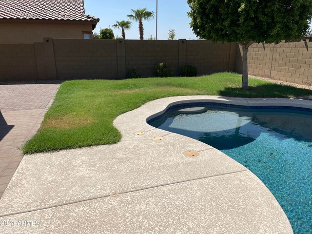 17560 W LILAC Street, Goodyear, AZ 85338