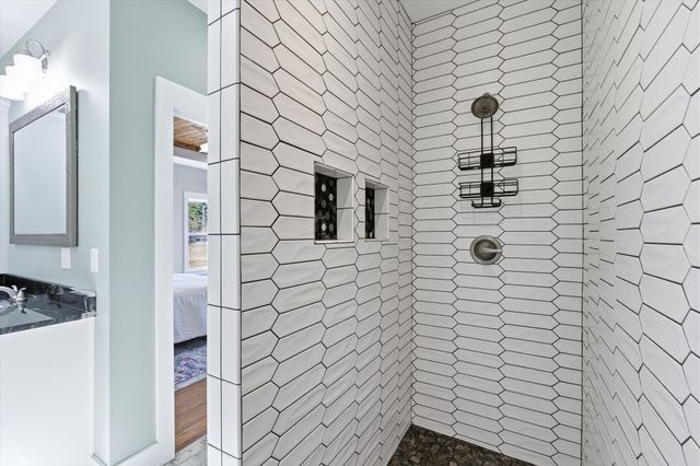 84 Tonys Ln, Mcminnville, TN 37110