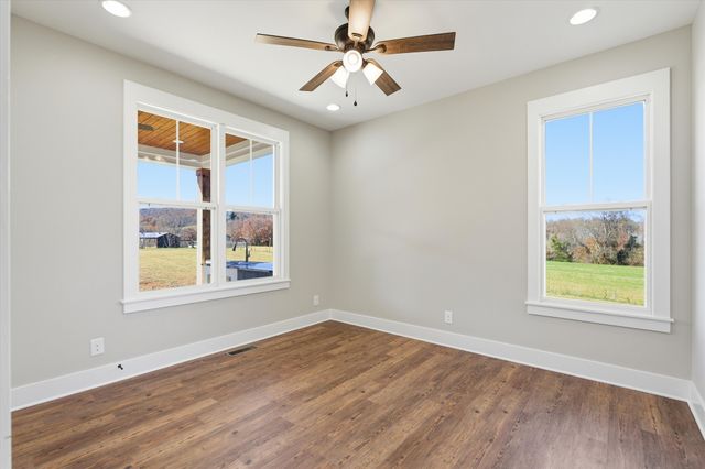 84 Tonys Ln, Mcminnville, TN 37110