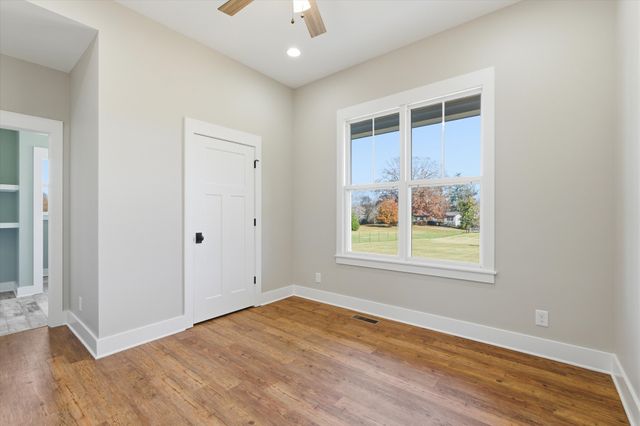 84 Tonys Ln, Mcminnville, TN 37110