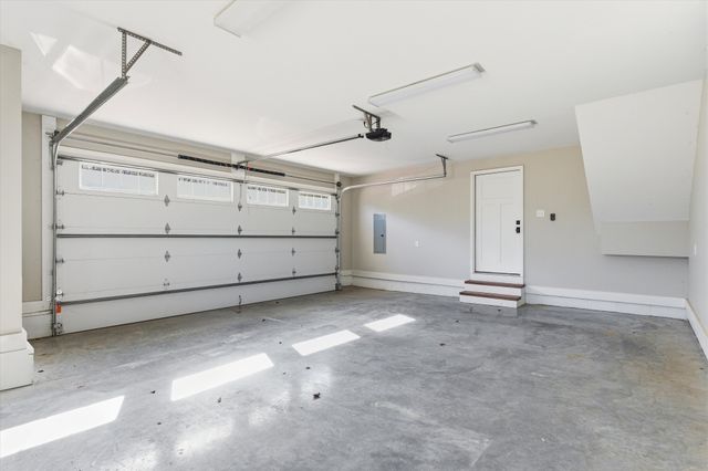 84 Tonys Ln, Mcminnville, TN 37110