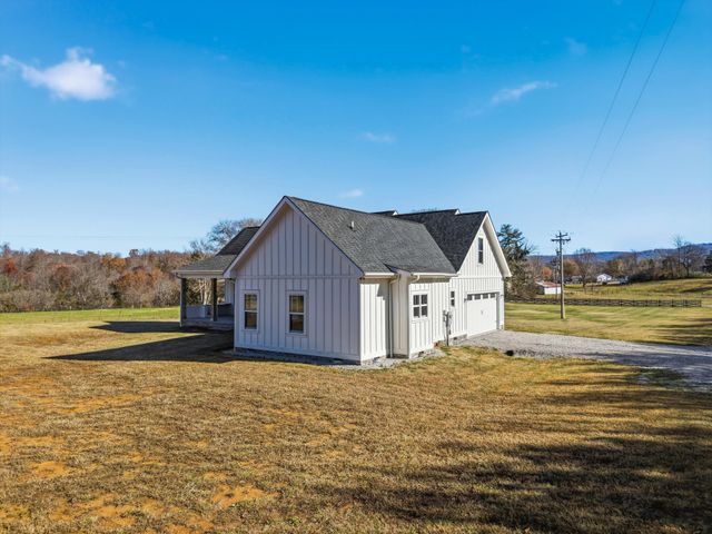 84 Tonys Ln, Mcminnville, TN 37110