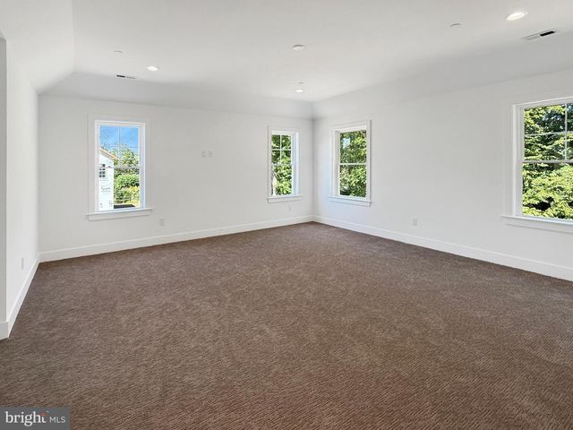 1823 N LINE ST, Hatfield, PA 19440
