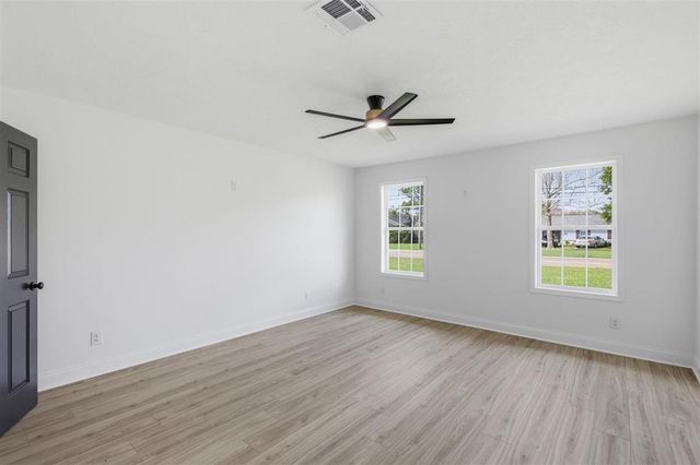 602 Lockwood Court, Lake Charles, LA 70605