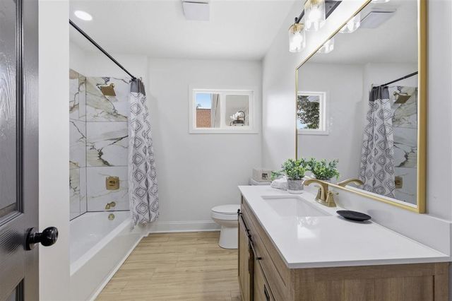 602 Lockwood Court, Lake Charles, LA 70605